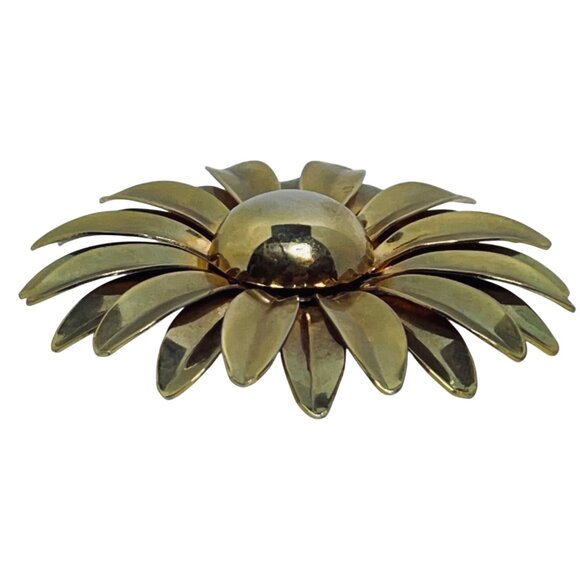 Vintage Runway Style Gold Tone Flower Brooch (5738) - Picture 5 of 6